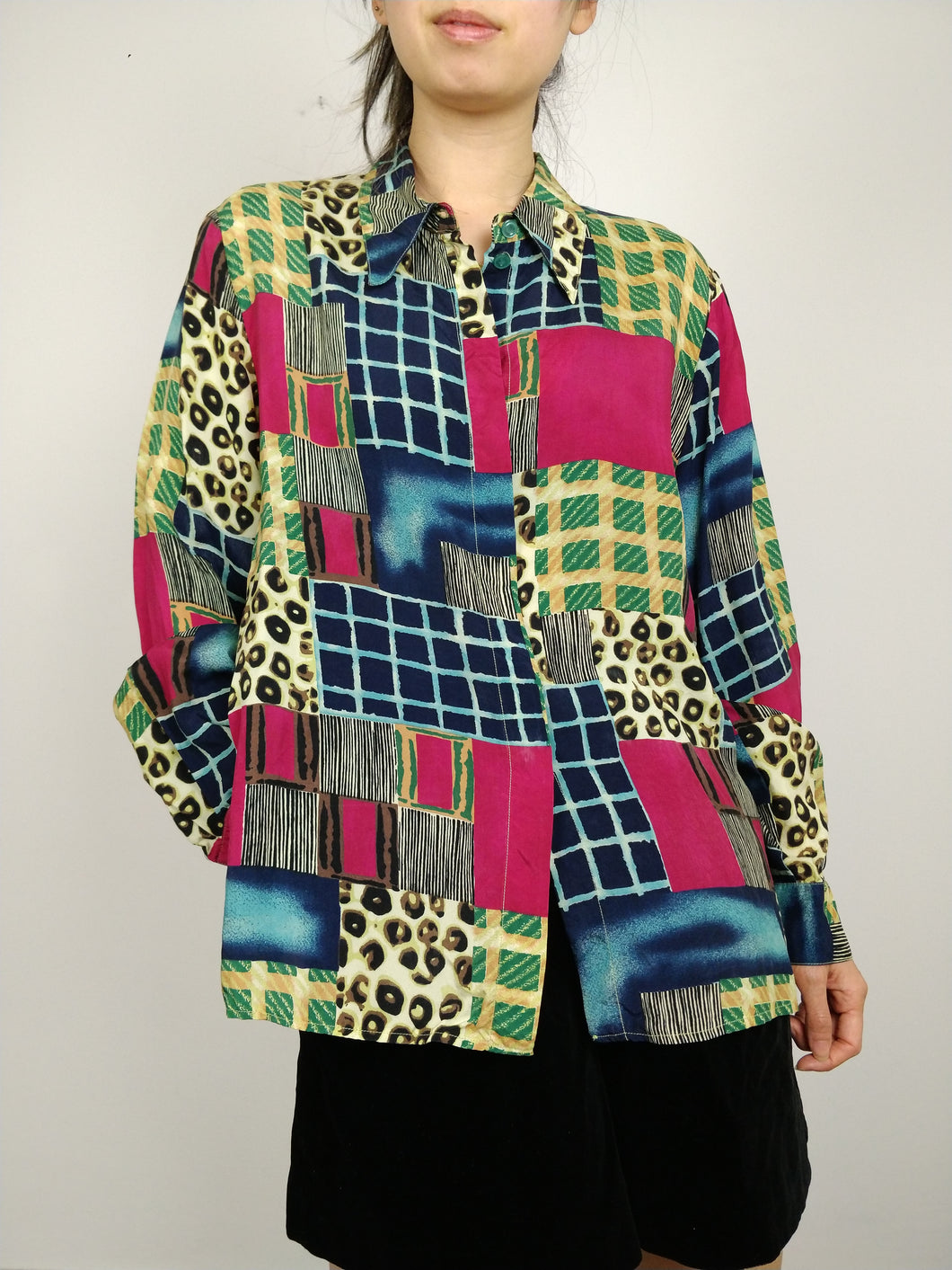 The Organised Chaos | Vintage crazy pattern colorful animal checker pink yellow blue greenshirt blouse M