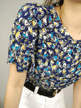 Load image into Gallery viewer, The Heart Breaker | Vintage crazy pattern hearts blue yellow short sleeve shirt blouse M
