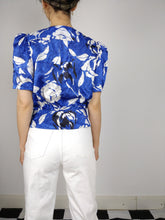 Load image into Gallery viewer, The Blue Floral | Vintage floral pattern white blue short sleeve shirt blouse shiny satin S-M
