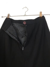 Load image into Gallery viewer, The Black Skirt | Vintage mini midi pencil skirt black XS-S
