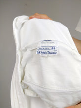 Load image into Gallery viewer, The White Tacchini | Vintage 90s Sergio Tacchini tennis shorts white embroidery XS-S
