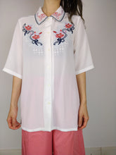 Load image into Gallery viewer, The Embroidery Blouse | Vintage white pink floral embroidery short sleeve blouse M-L
