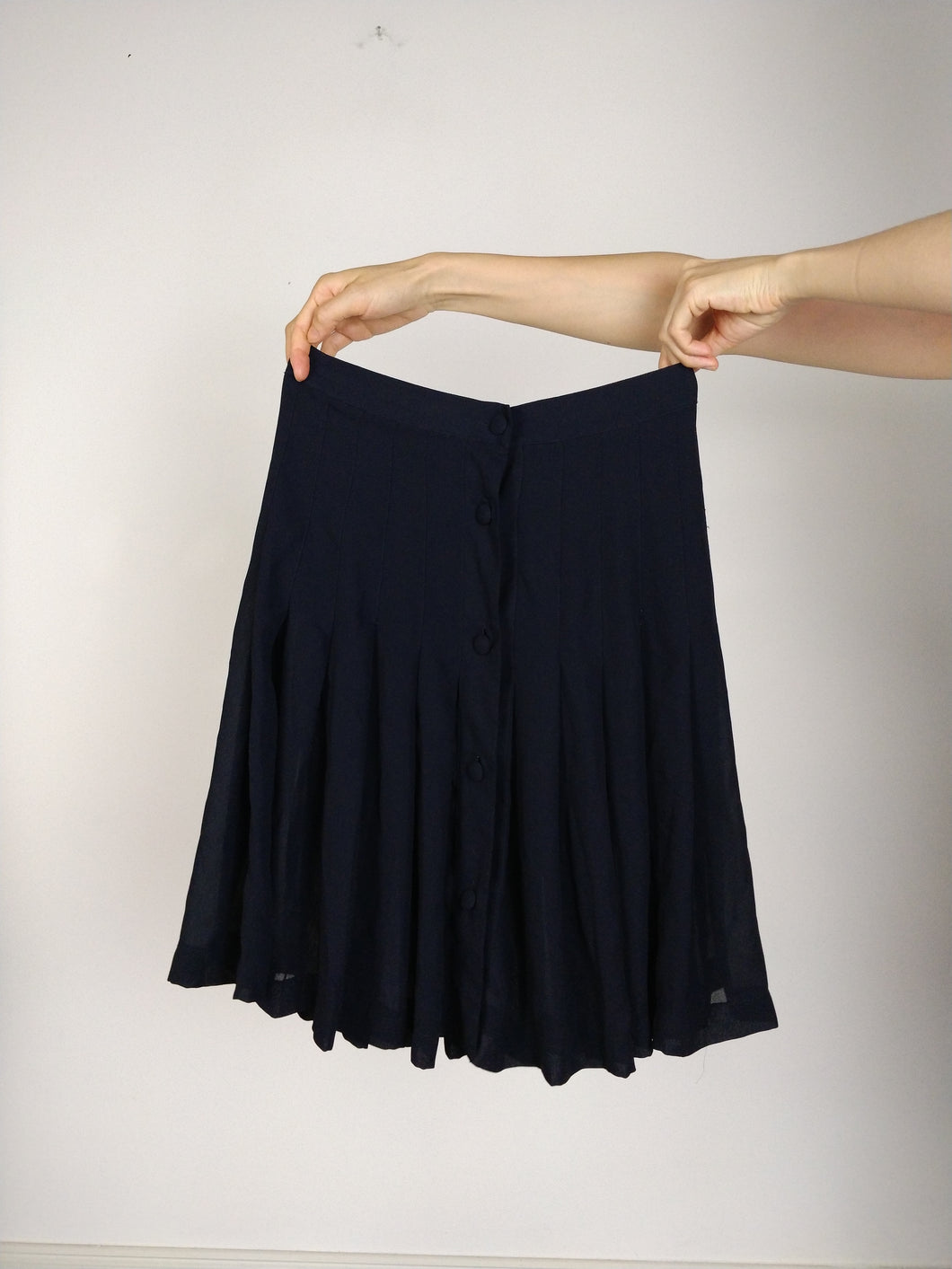 The Pleated Skirt | Vintage mini midi skirt black navy blue S