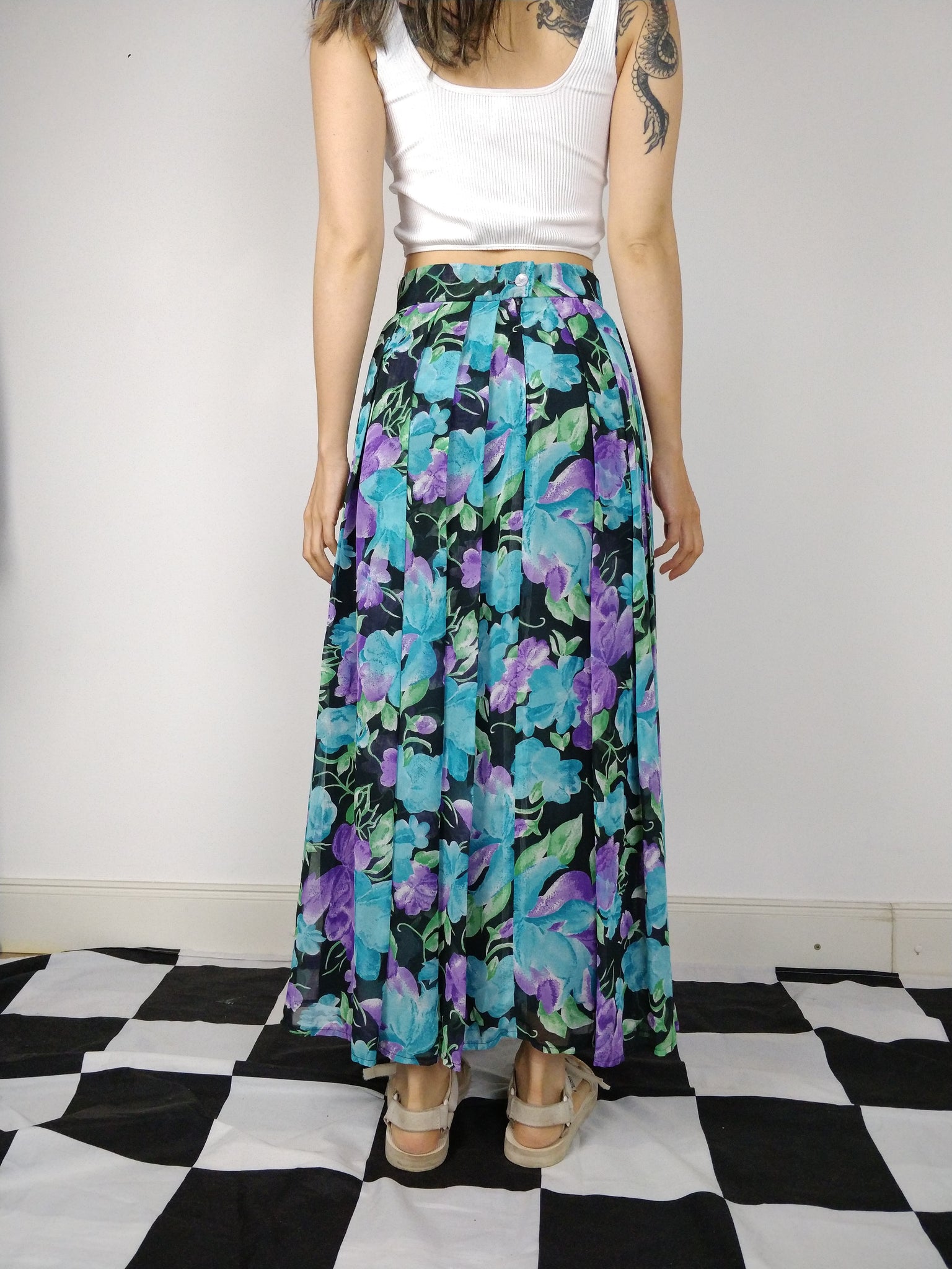 Long floral skirt xs outlet