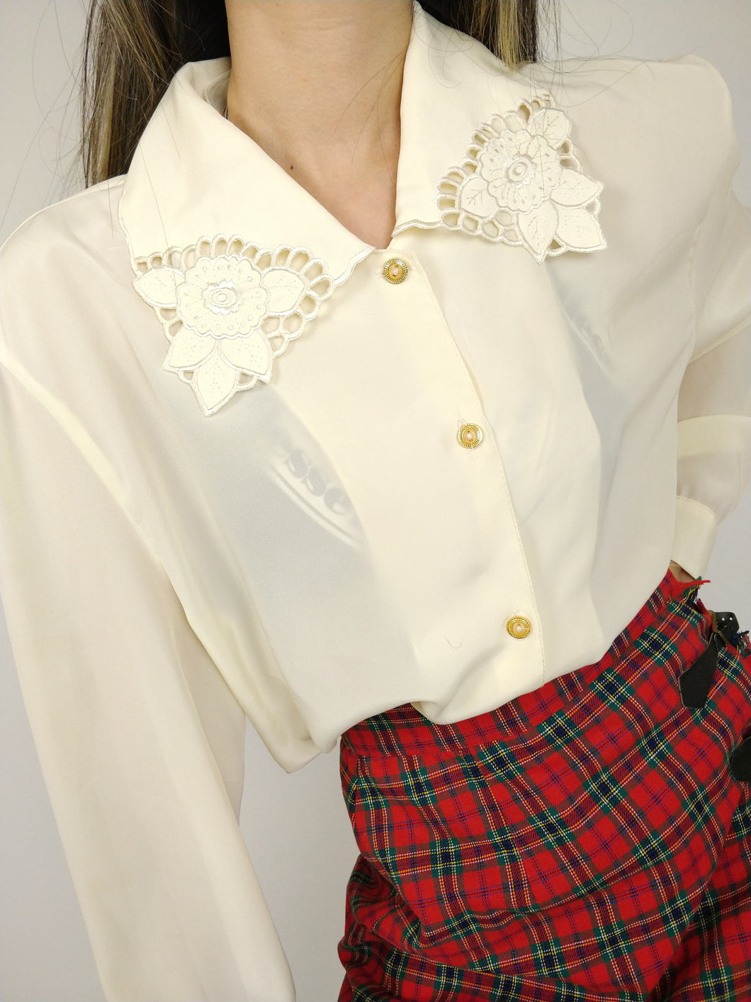 The Sugar n Cream | Vintage yellow pastel blouse statement collar flower floral embroidery romantic feminine L-XL