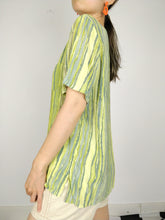 Load image into Gallery viewer, The Green Kiwi | Vintage blouse stripe pattern print green short sleeve M
