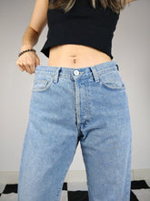 Load image into Gallery viewer, The Blue Versace | Vintage Versace Jeans Couture designer straight fit blue denim jeans pants M 31
