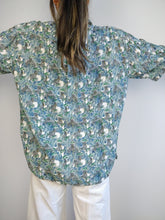 Load image into Gallery viewer, The Green Faces Shirt | Vintage shirt crazy pattern viscose white green blue short sleeve unisex men L
