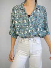 Load image into Gallery viewer, The Green Faces Shirt | Vintage shirt crazy pattern viscose white green blue short sleeve unisex men L

